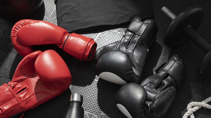 Шестеро боксеров из России вышли в полуфинал ЧМ в Дубае