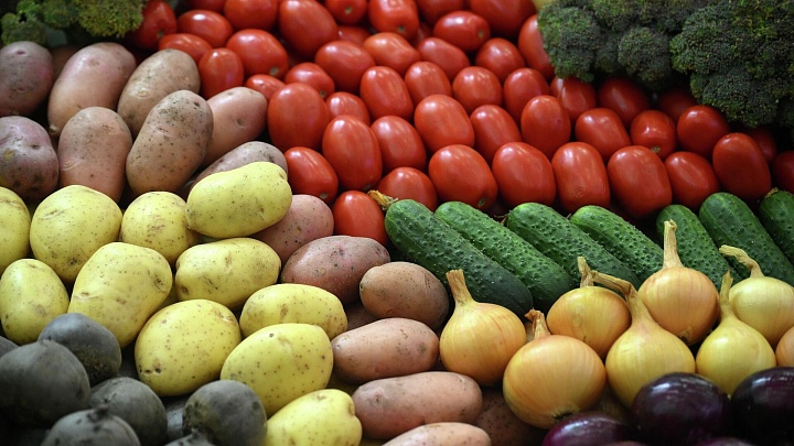 Россия ограничит ввоз плодовощной продукции из Армении
