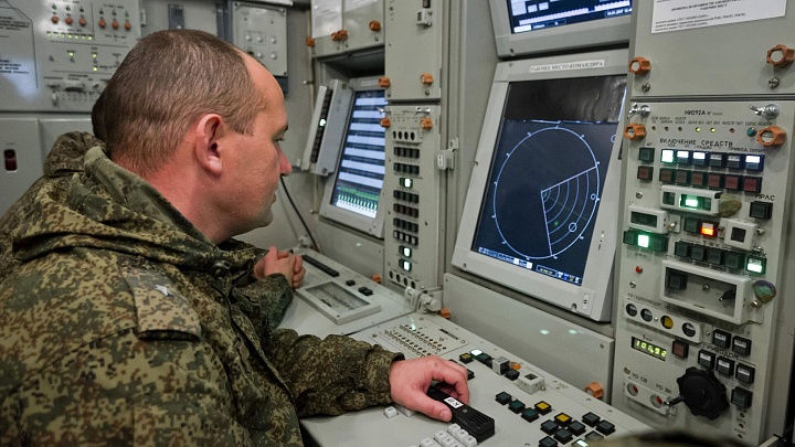 Восемь украинских беспилотников были сбиты в ночное время над Новгородской областью