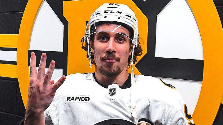 Хуснутдинов поделился эмоциями после первого покера в НХЛ